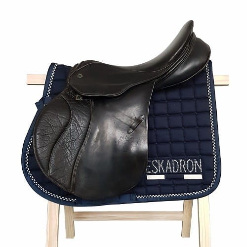 21679d89449e8c8b874fce94b4244f4e