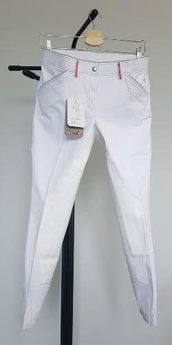 09e09776e4754157a41f9b87d56e926d