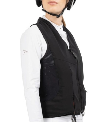 TROK.PL Kamizeleka pneumatycznych freejump black.jpg